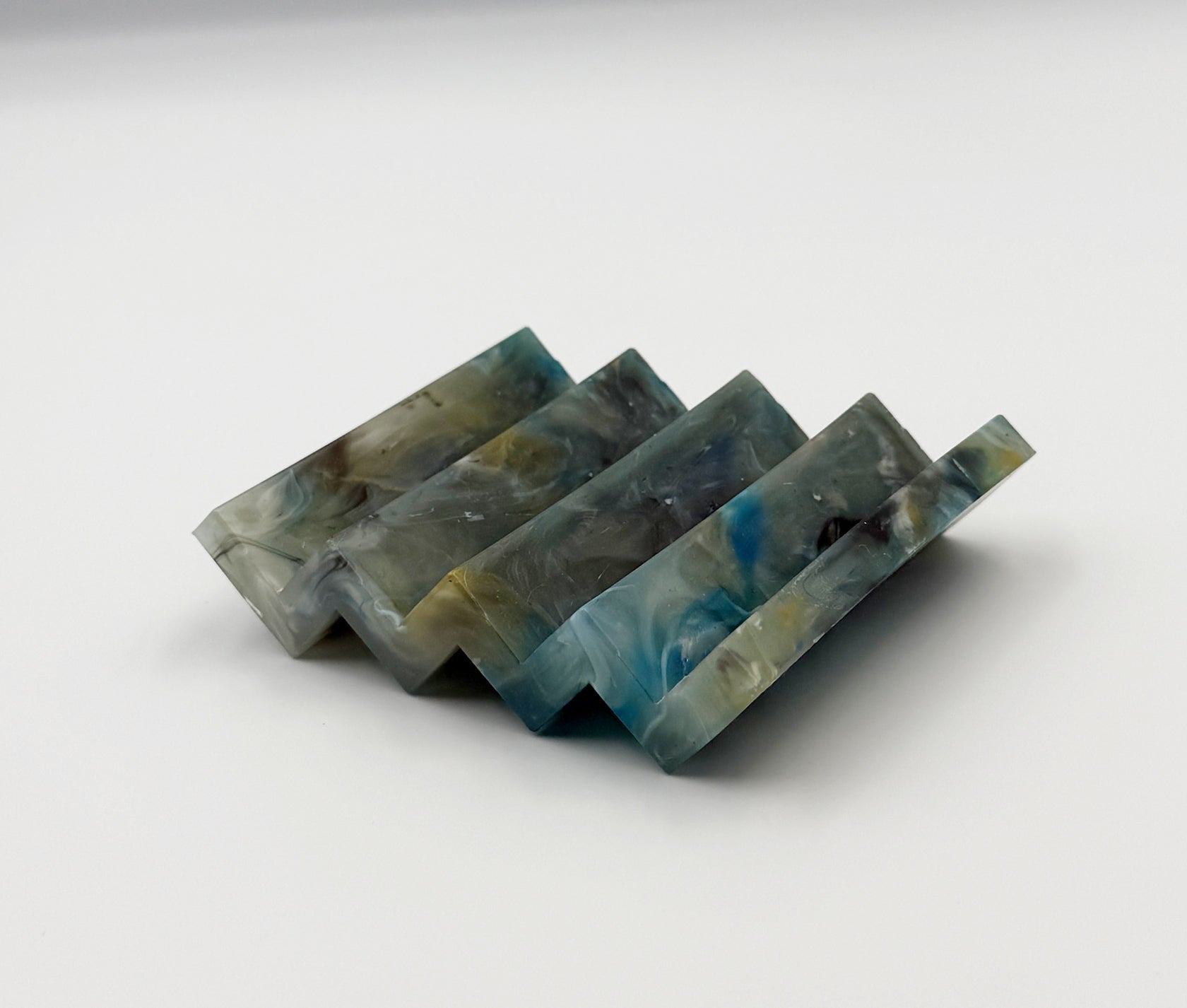 marbled colour zigzag recycled plastic soap dish