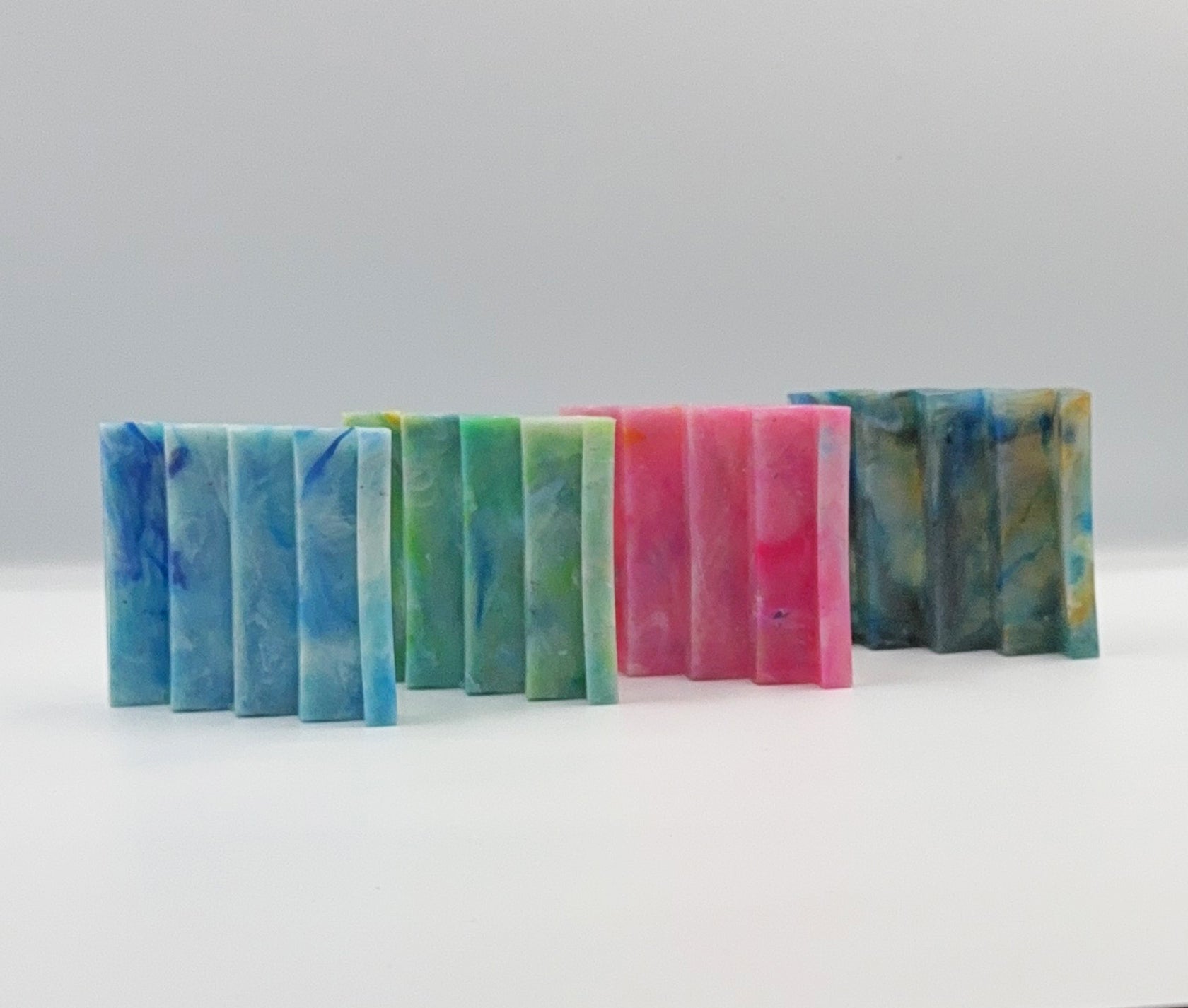 Recycled plastic soap dish, zigzag style, choice of 4 colours